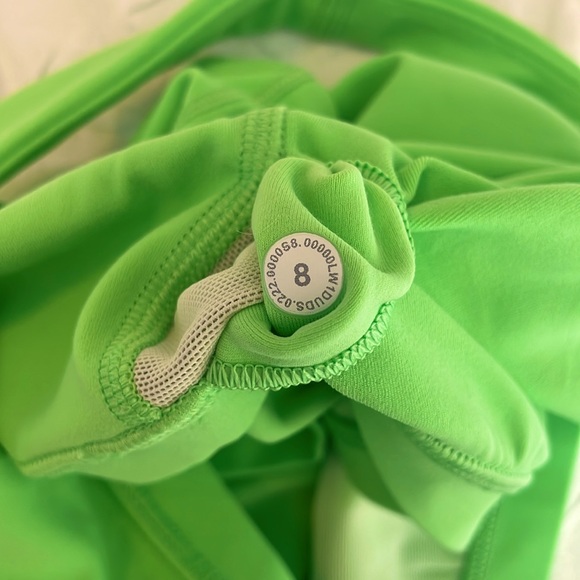 Lululemon bright green bra/tank - Picture 3 of 3